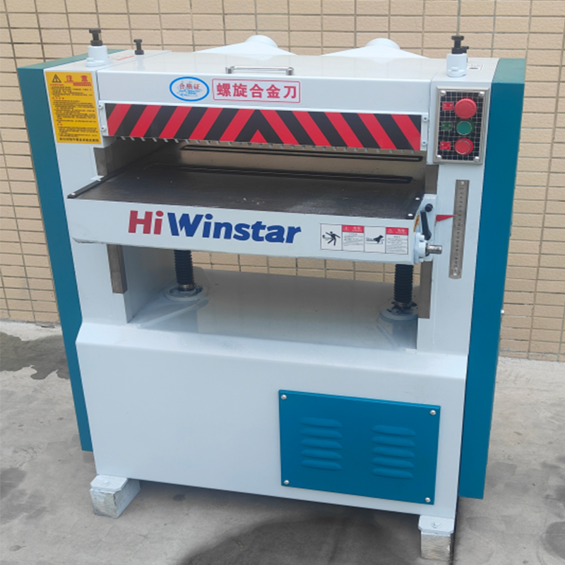 Przemysłowa automatyczna strug – Woodworking Thicknesser recenzja i cena